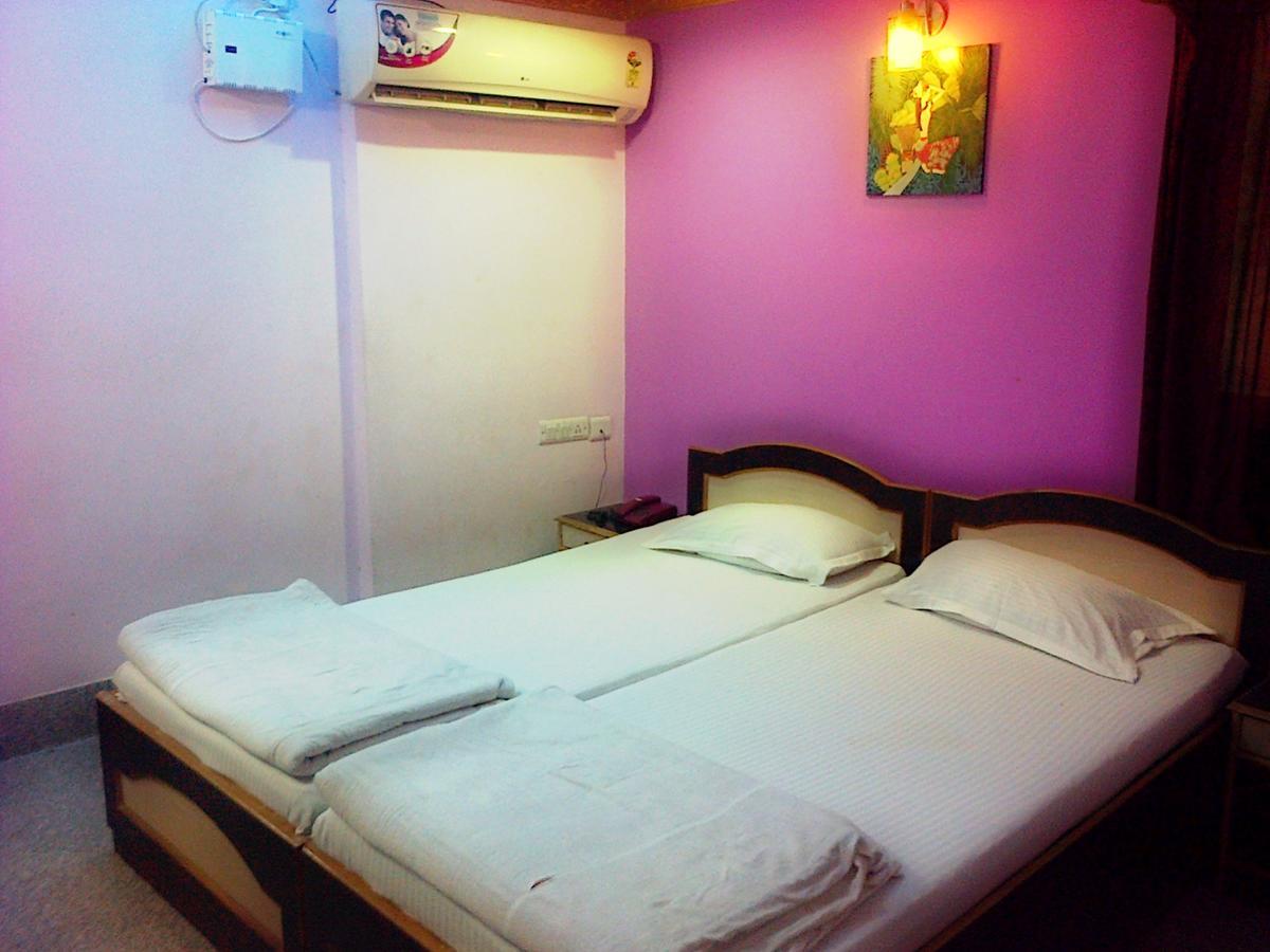 Hotel Mega Palace Patna  Extérieur photo